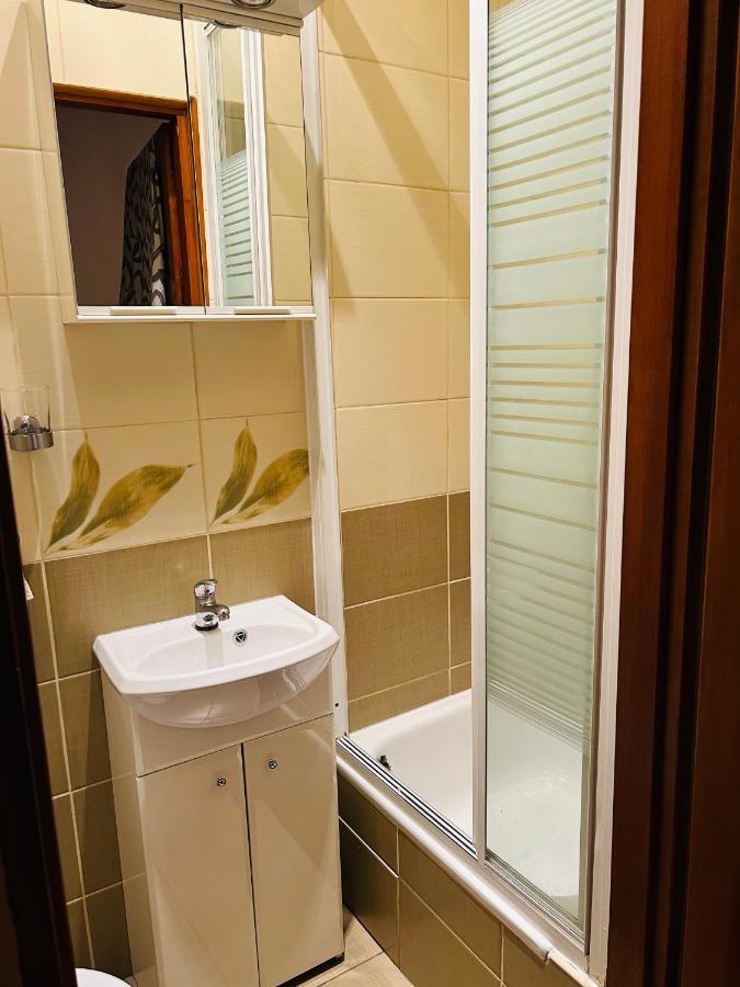 Kr Apartamenty Krakow Luaran gambar